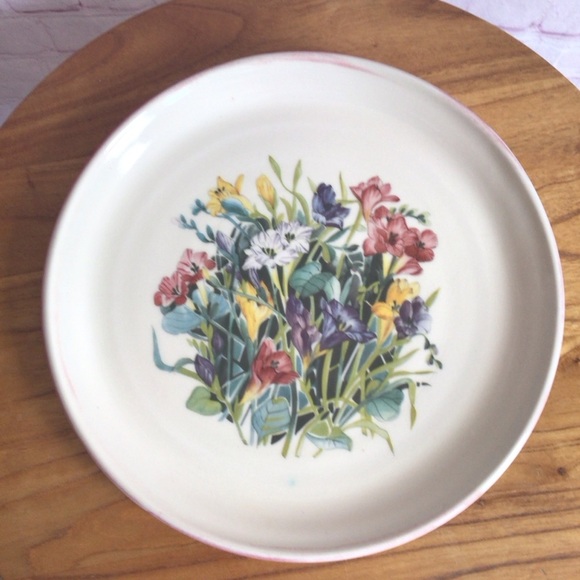 Vintage Artist Signed Floral Ceramic Accent Plate - Picture 3 of 6